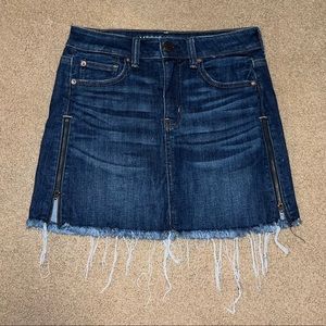 American Eagle: Fringe jean skirt (4)